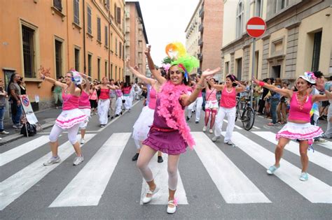 bakeka incontri gay bologna|Piazza Scaravilli, Bologna